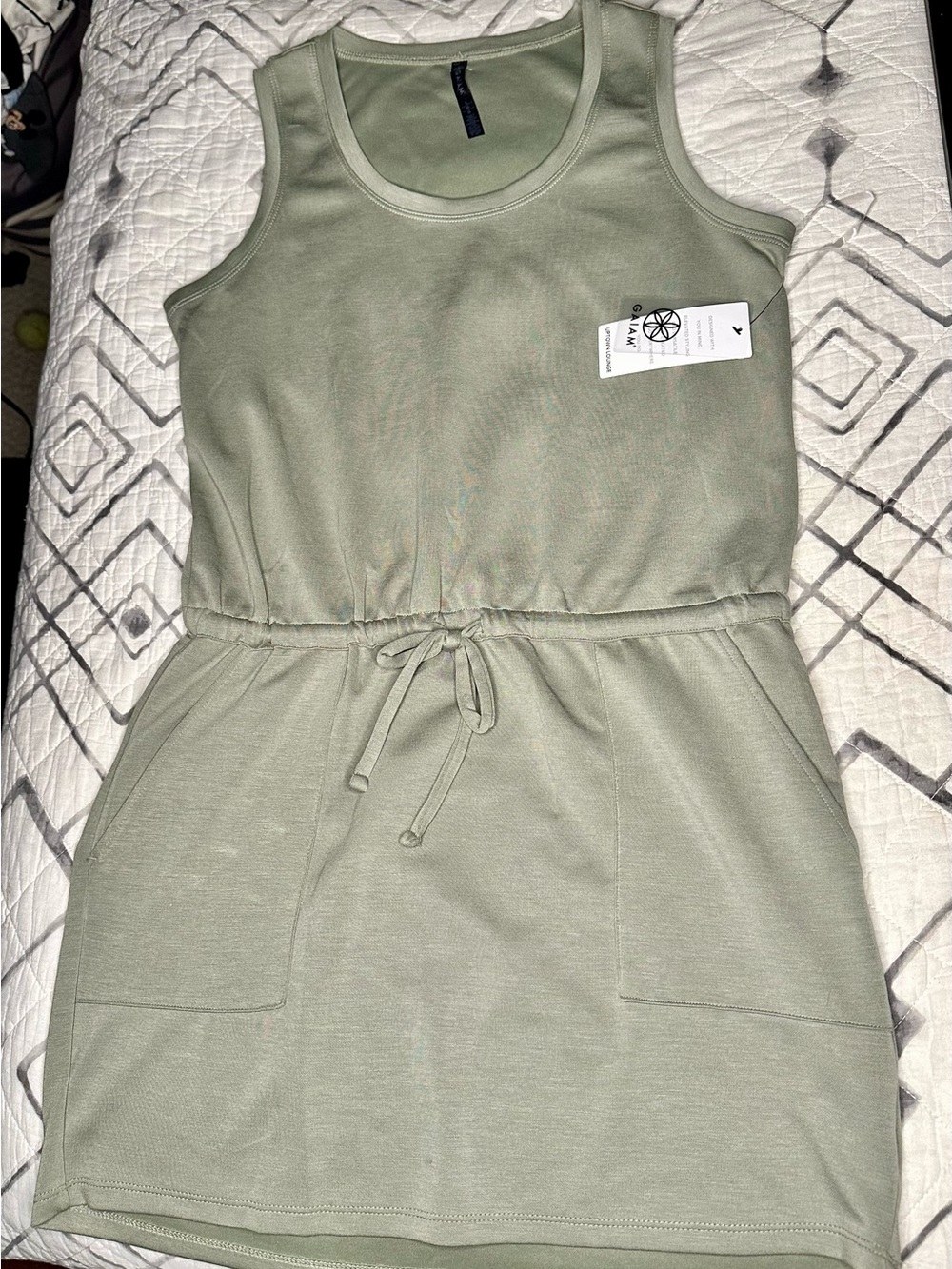 GAIAM Women's Sleeveless Drawstring Pocket Dress - Sage Size L NWT
